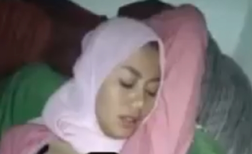 Ikut Geleng Kepala Viral Abg Jilbab Pamer T0ket Finish Cr0t Video 2024 lg Boming